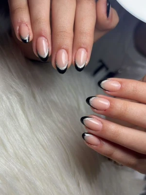 Glitter Outline