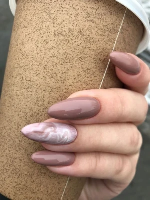 Marble Nails