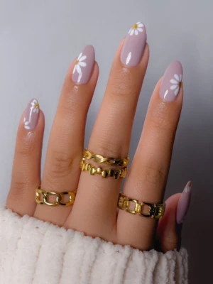 Mauve Nails