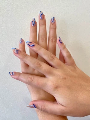 Swirly French