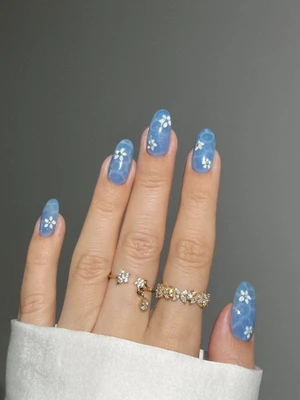 Tiny Flower Accents