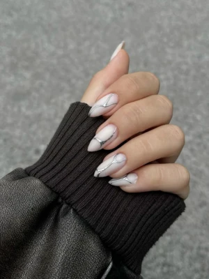 Abstract French Nail