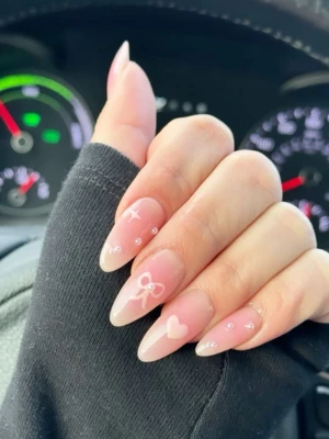 Aura Blush Bow Nails