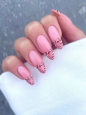 Candy Cane Heart Nails