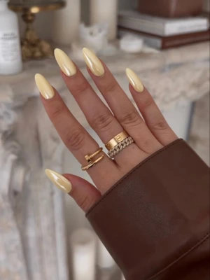 Chrome Nail