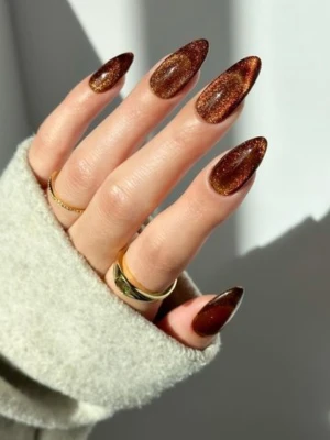 Cinnamon Velvet Nails