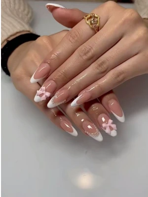 Coquette Bows Nail