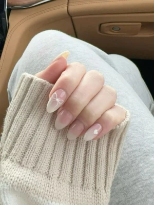 Coquette Mani Nail