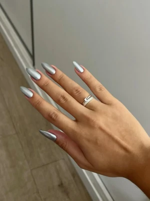 Glazed Sugar Nail