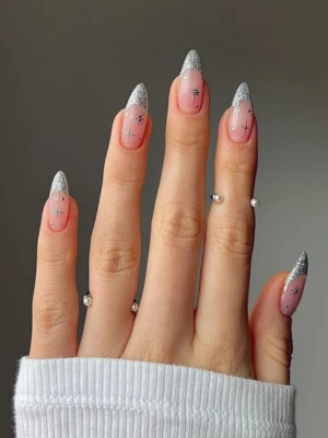 Glitter & Stars Nail