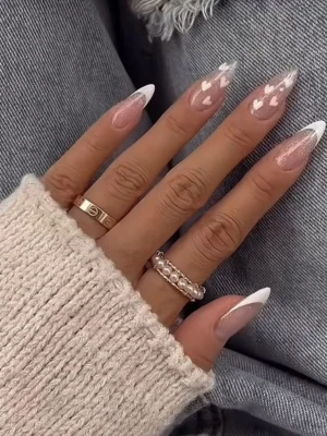 Heart Accent Nail