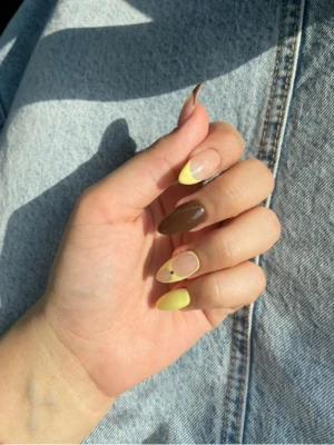 Marble Cake Nail