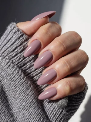 Mauve Nail