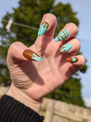 Mint Chocolate Chip Nails