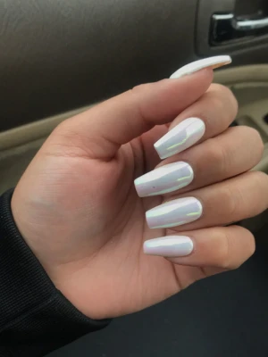Satin Glow Nail