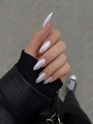 Sheer White Nail