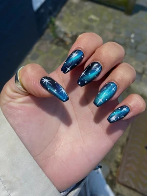 Shimmer Galaxy Nail