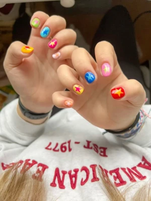 Skittle Star Nails