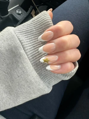 Star Accents Nails