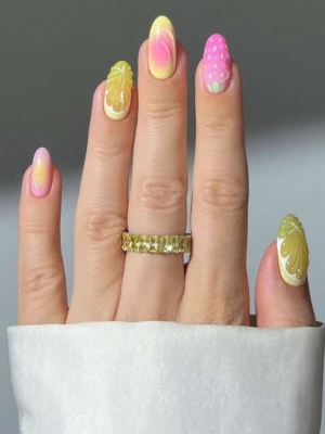Strawberry Lemon Nail