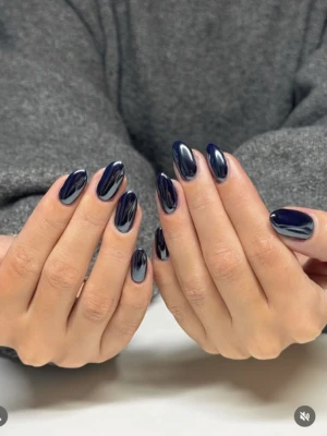 Dark Blue Chrome Nail