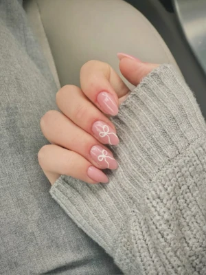 Gift Bow Art Nail