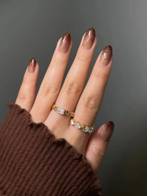 Glitter Nail
