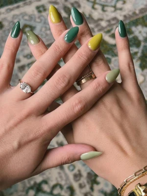 Mix & Match Nail
