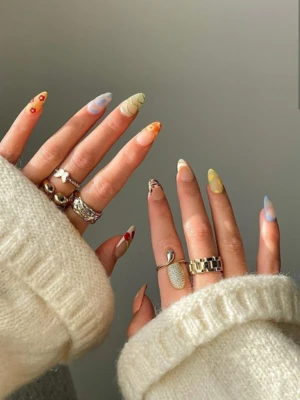 Mix ‘n Match Nail