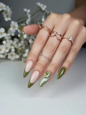 Split-Swirl Nails
